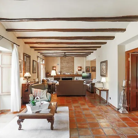 Casa Sanz Bed & Breakfast