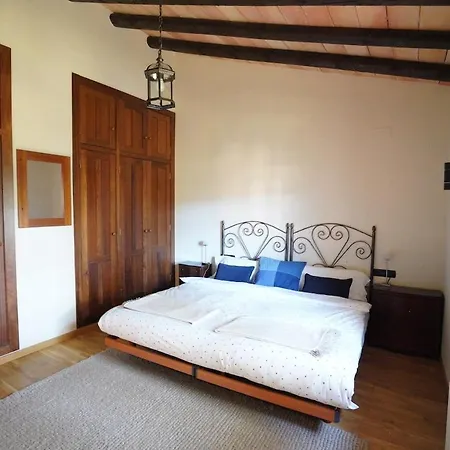 Casa Sanz Bed & Breakfast